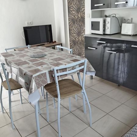 Location Saisonniere Cozes Exterior foto
